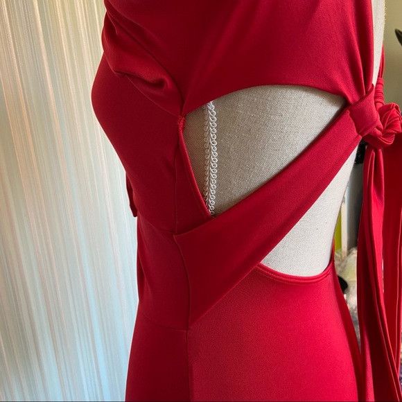 Red Long Sleeve Front Knot Cut Out Back Top Size XS - Picture 7 of 16